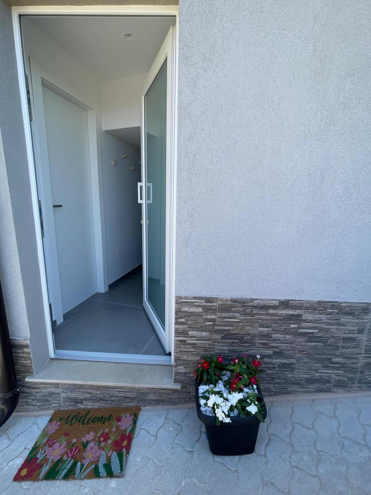 Crysas Home Assoro Экстерьер фото